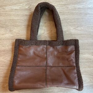 Large Sherpa Tote Bag